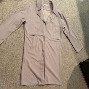 Elegant Women's Long Sleeve Seeater in Gray